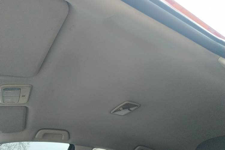 Used Haval H1 2015 1.5L Manual Luxury Model Headliner