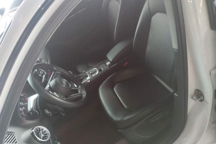 Used Audi A3 2020 Restyled Sportback 35 TFSI Entry-Level China VI Emission Standard