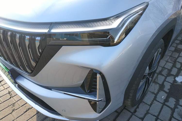 Used Geely Auto FX11 2025 4th Generation 1.5TD DCT Jinxiu