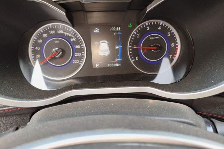 Used Brilliance V3 2016 1.5L Automatic Smart Version