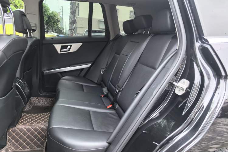 Used Mercedes-Benz GLK-Class 2013 Facelift GLK 300 4MATIC Fashion Edition Left Rear Seat
