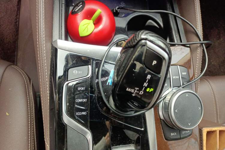 Used BMW 5 Series 2020 525Li Luxury Package
