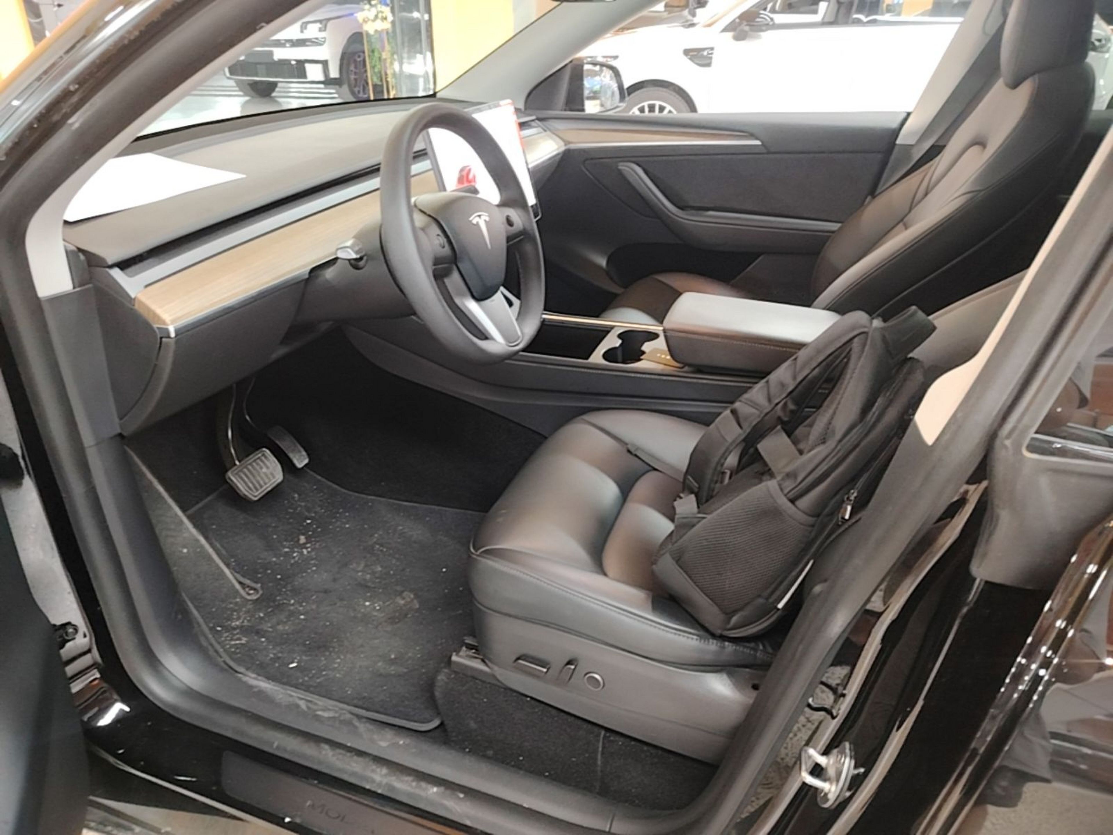 Interior delantero