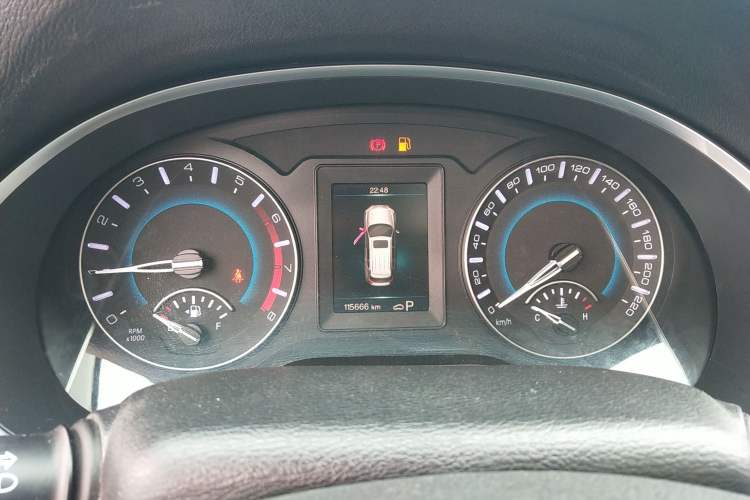 Used Haval H2 2018 1.5T Dual-Clutch Two-Wheel Drive Fashion Model China VI Standard