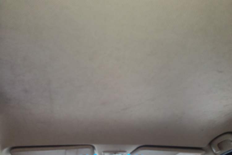 Used Baojun 730 2014 1.5L manual Comfort version 7 seats Headliner