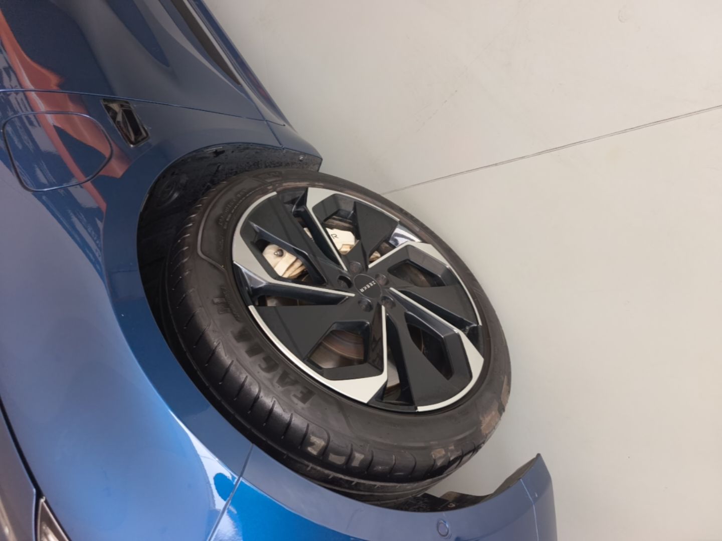 Zeekr 001 2023 WE Edition 100 kWh — снимка 10