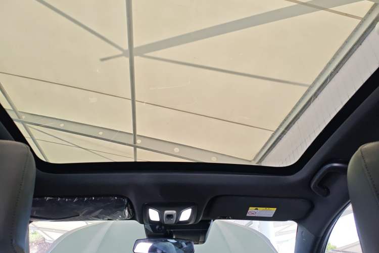 Used CHANGAN UNI-T 2022 1.5T Sport Edition Flagship Version
