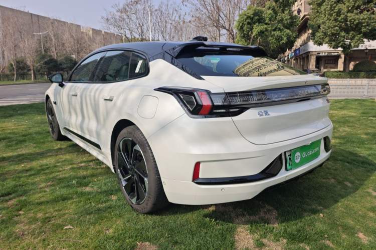 Used Zeekr 001 2023 WE Edition 86 kWh