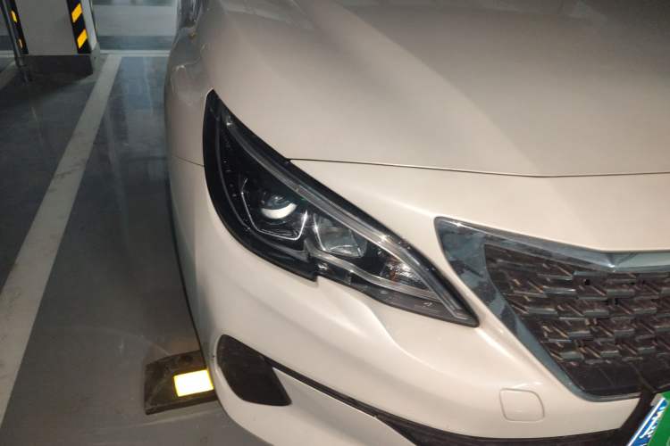 Used Peugeot 408 2020 360THP 10th Anniversary Premium Edition Right Front Headlight