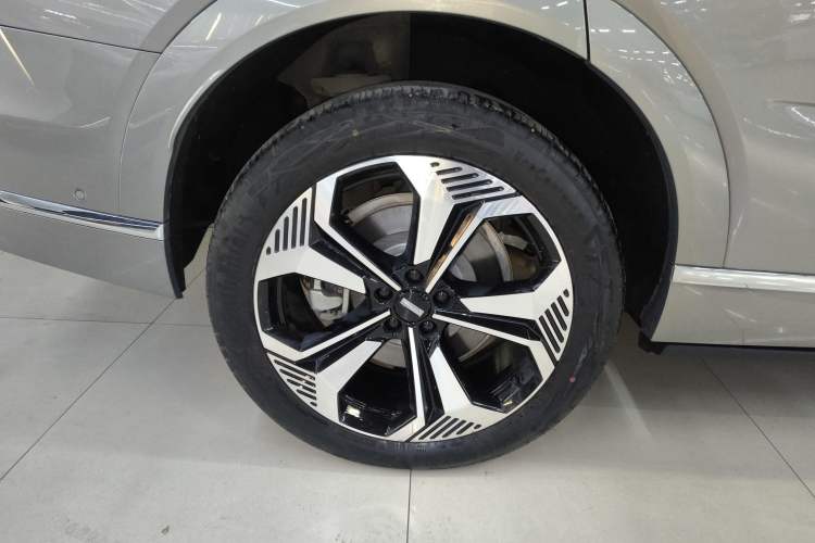 Used Wey Lanshan 2023 Four-Wheel Drive Ultra-Long Range Version
