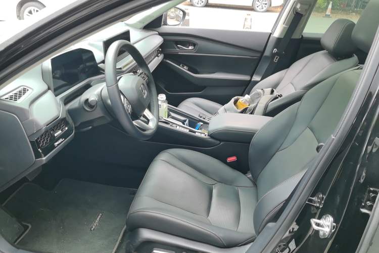 Used Honda Accord 2024 260TURBO Prestige Edition Left Front Seat