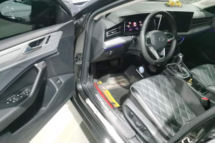 Used Volkswagen Sagitar 2023 300TSI DSG Excellence Edition
