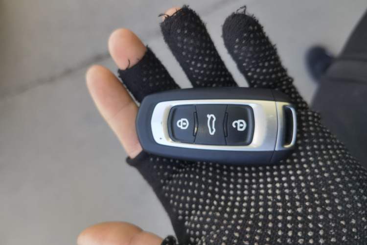 Used Geely Auto Vision X3 2020 1.5L CVT Luxury Model