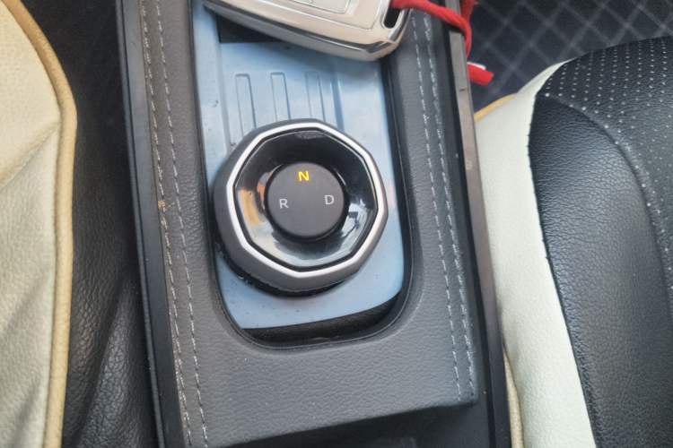 Used Geely Galaxy Panda 2023 Panda Mini 200km Endurance Bear
