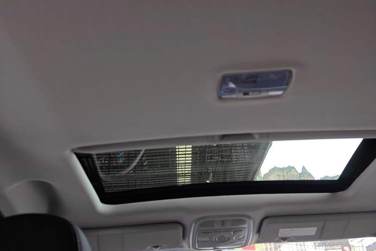 Used Haval M6 2018 Revised Version 1.5T DCT Two-Wheel Drive Elite Edition