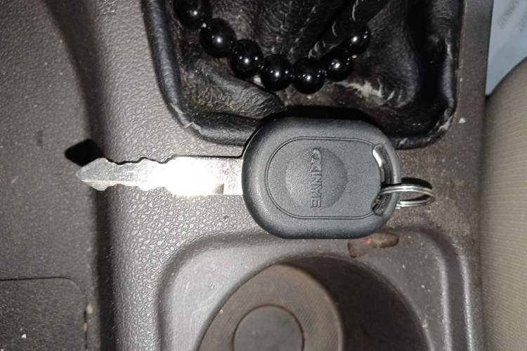 Used Wuling Hongguang 2014 1.5L S Standard Version Vehicle Key