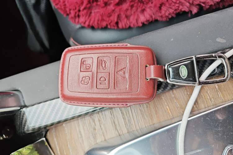 Used Land Rover Discovery Sport 2020 249 PS R-Dynamic Performance Edition