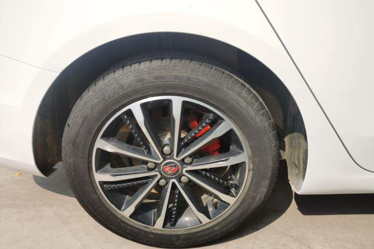 Used Roewe i5 2020 1.5L Manual 4G Connect Leehao Flagship Edition