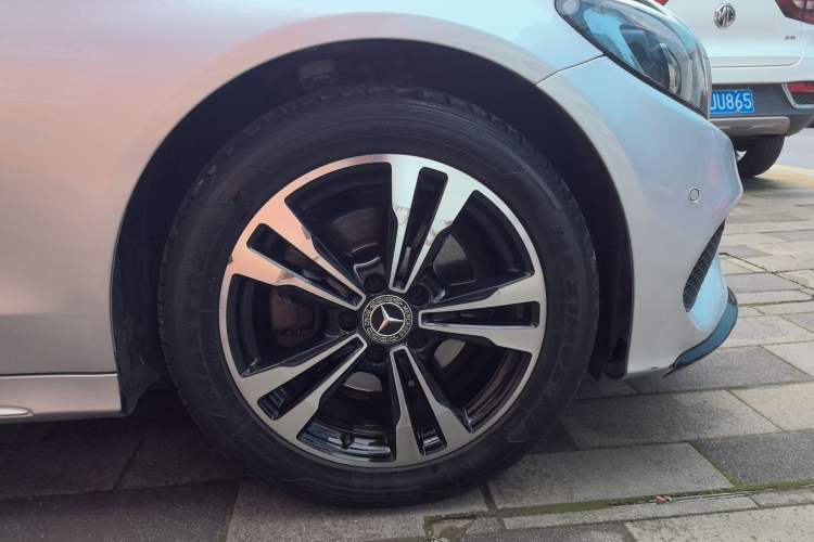 Used Mercedes-Benz C-Class 2017 Restyled C 200 Sport Edition
