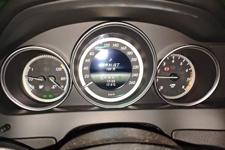 Used Mercedes-Benz C-Class 2013 C 180 Classic Grand Edition Instrument Cluster