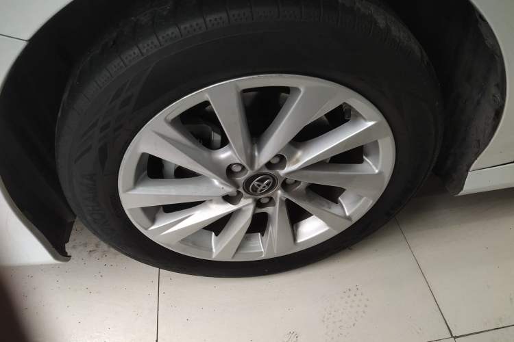 Used Toyota Camry 2021 2.0G Luxury Edition Left Front Wheel Hub