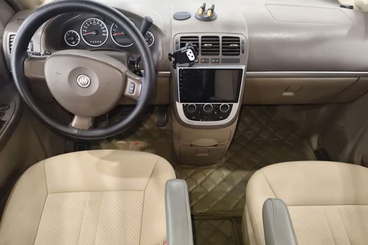 Used Buick GL8 2014 2.4L Classic Edition