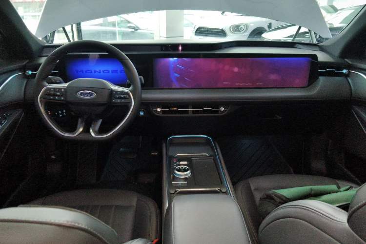 Used Ford Mondeo 2025 2.0T EcoBoost Ultimate Edition
