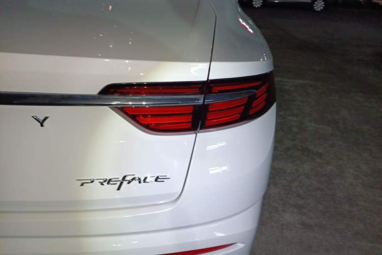 Used Geely Auto Preface 2021 2.0TD Luxury Version
