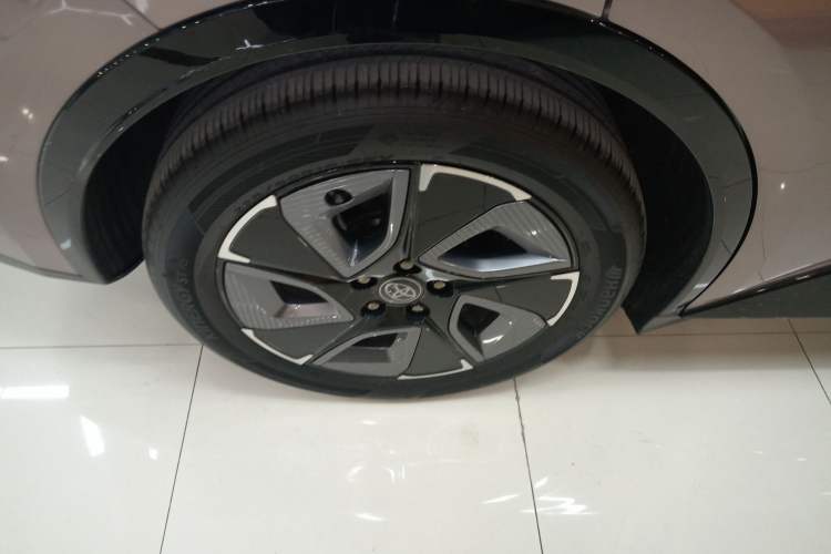 Used Toyota bZ3 2024 616 km Long-Range Premium