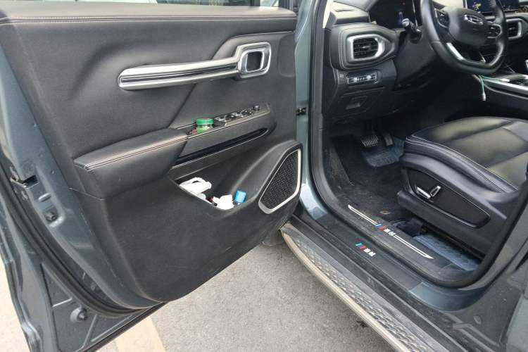 Used Geely Auto Haoyue 2020 1.8TD DCT Luxury 7-Seater Driver Seat