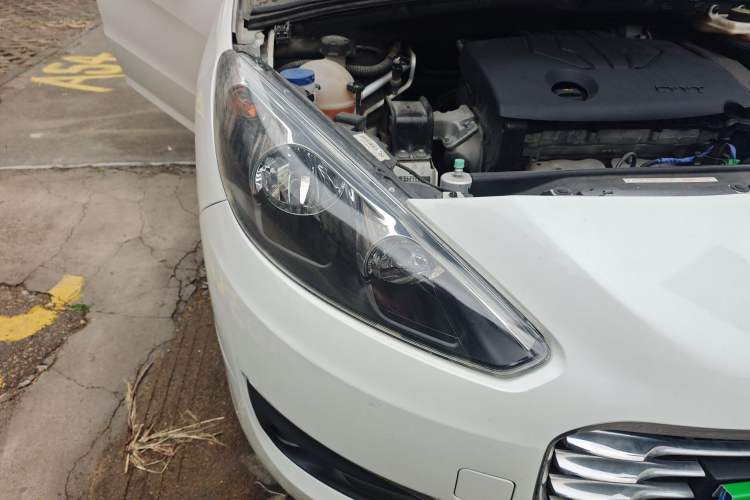 Used Peugeot 308 2014 Enjoy Edition Classic 1.6L Manual YouShang Model
