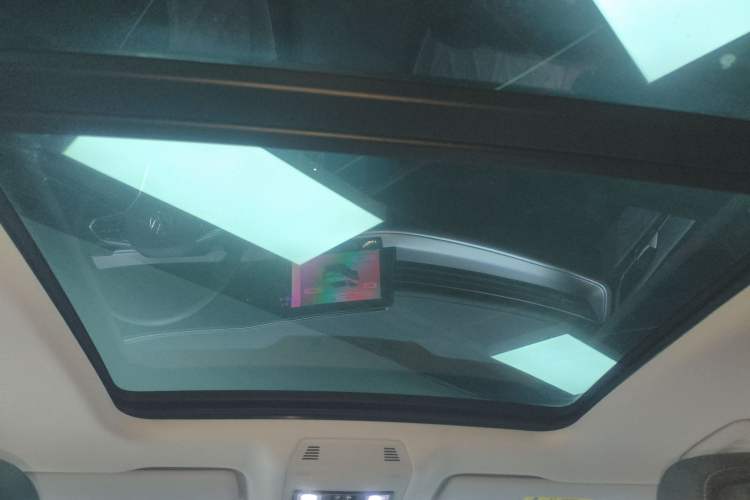 Used Volkswagen Tavendor 2023 380TSI All-Wheel Drive R-Line Journey Edition