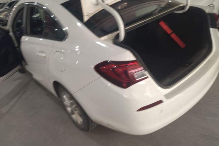 Used Buick Excelle 2018 15N CVT Luxury Version