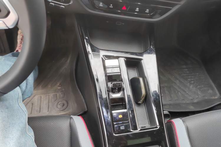 Used Volkswagen Lamando 2023 Lavida L 280TSI DSG Spicy Edition Gear Lever