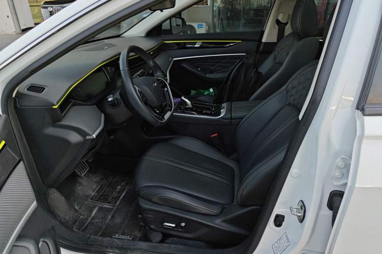 Used Dongfeng Aeolus Yixuan MAX 2021 Super-Efficient Dad Hybrid Edition
