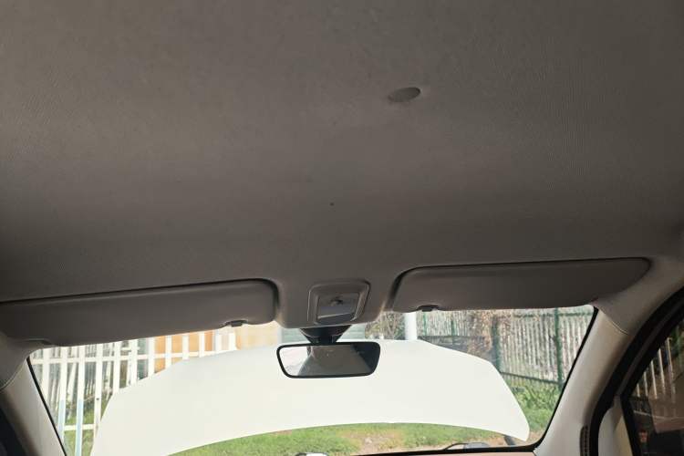 Used Wuling Hongguang MINIEV 2025 Four-Door Version Advanced Edition Headliner