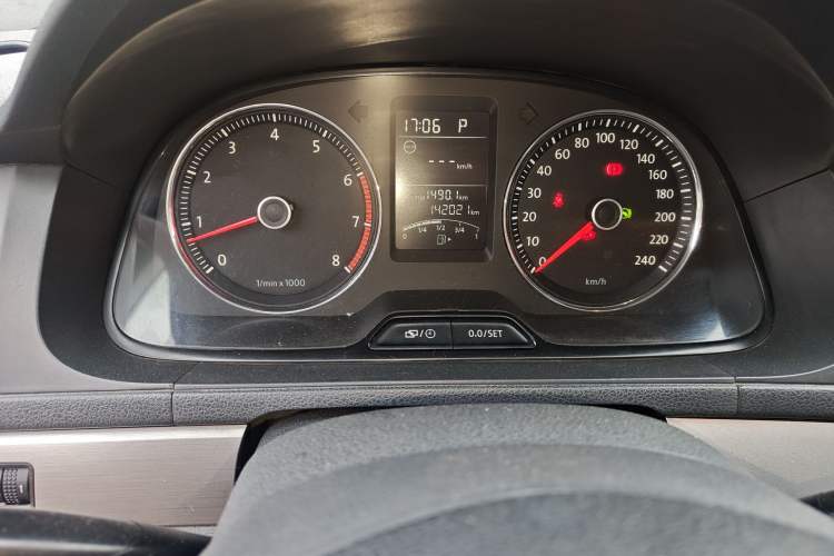 Used Volkswagen Lavida 2013 1.4TSI DSG Comfort Edition
