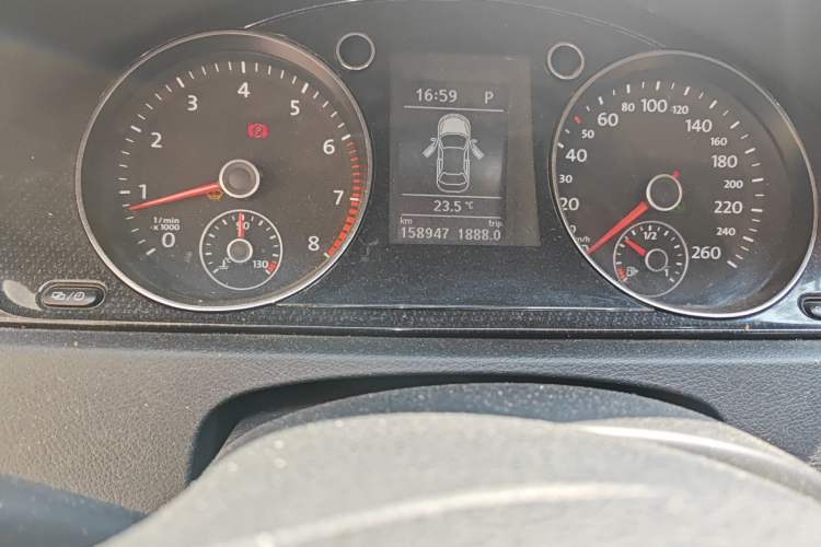 Used Volkswagen Magotan 2013 1.8TSI Luxury Model
