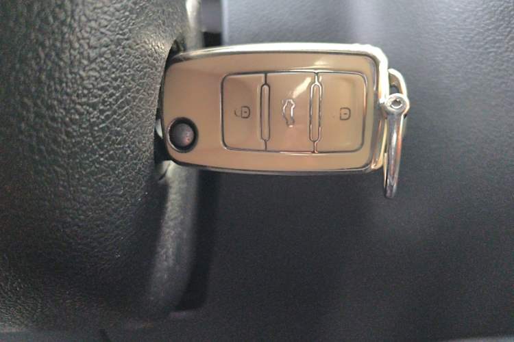 Used Volkswagen Tiguan 2012 1.8TSI Automatic Two-Wheel Drive Trend Edition Vehicle Key