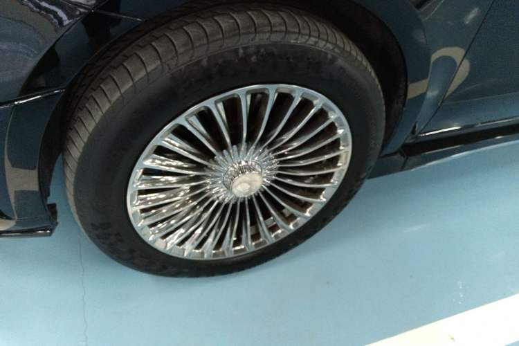 Used Yasheng V-Class 2021 2.0T Avensis Vanden
