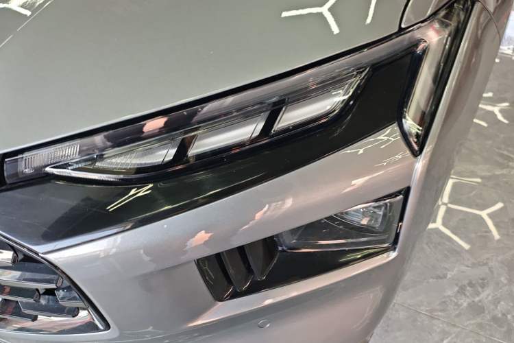 Used Ford Mondeo 2023 EcoBoost 245 Ultimate Model
