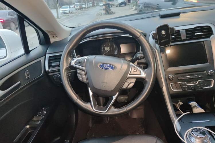 Used Ford Mondeo 2017 EcoBoost 200 Luxury Model