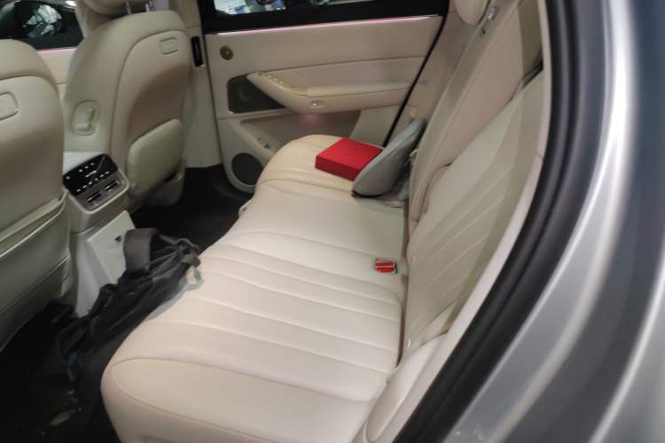 Used Hima AITO M8 2025 Extended-Range Ultra Version 53.4 kWh 5-Seater Edition