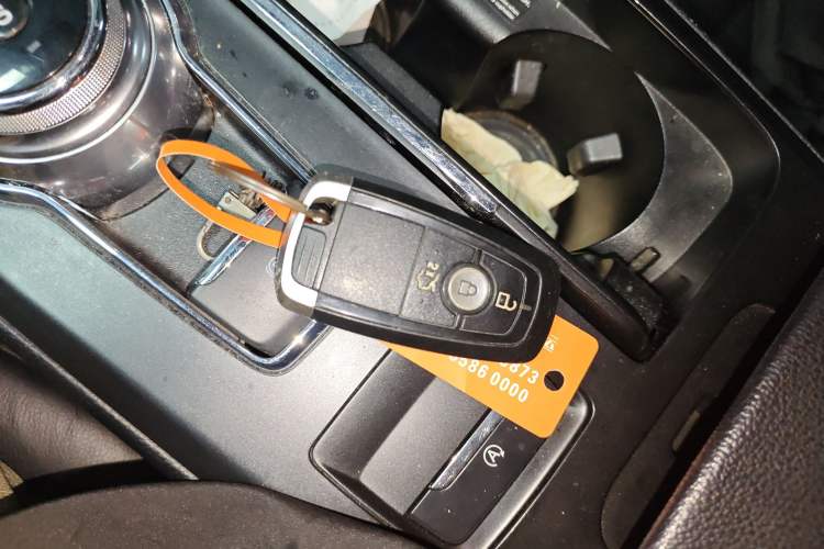 Used Ford Mondeo 2017 EcoBoost 180 Stylish Model Vehicle Key