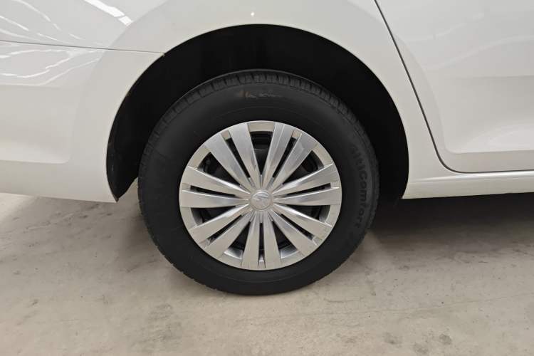 Used Volkswagen Santana 2016 1.6L Automatic Fashion Edition