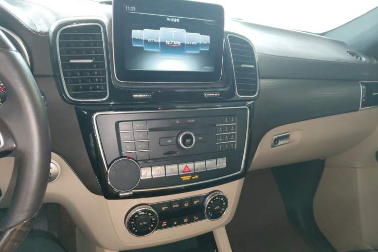 Used Mercedes-Benz GLE 2017 GLE 320 4MATIC Dynamic Model