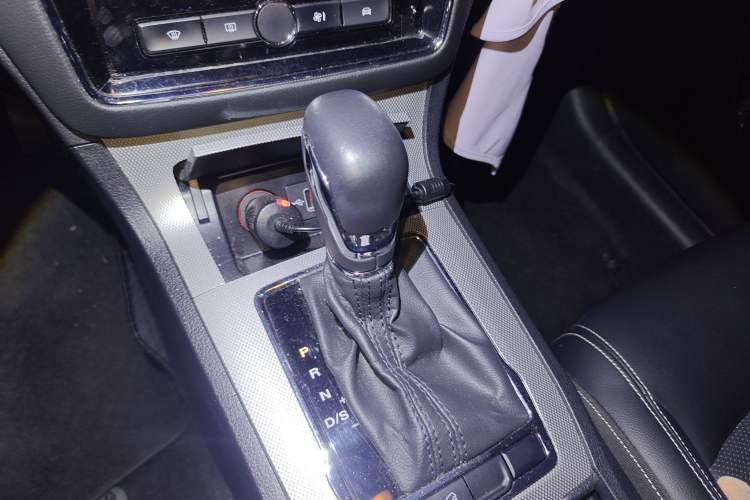 Used Roewe RX5 2020 20T Automatic 4G Connected Million Edition