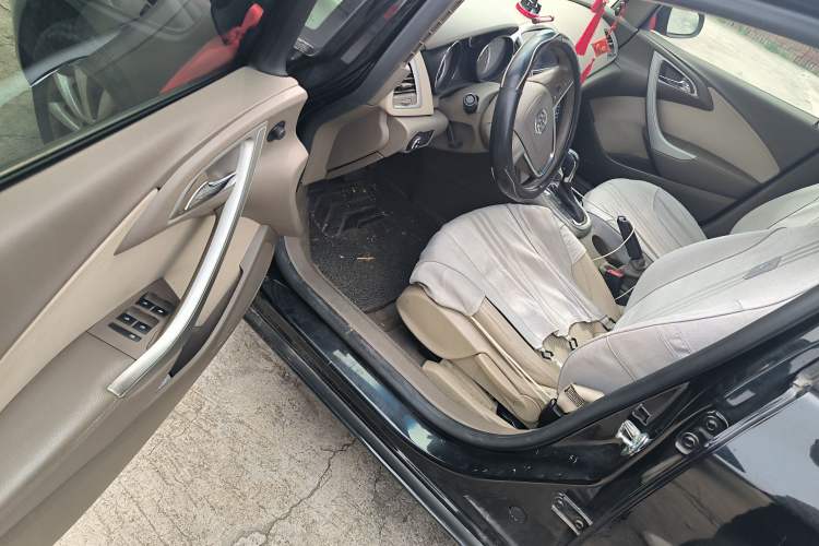 Used Buick GT 2010 GT 1.6L Automatic Fashion Edition
