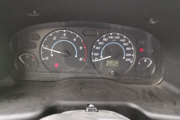 Used JMC Transit 2017 2.8T Commercial Version Short Wheelbase Mid-Roof 6/7/8-Seater JX493