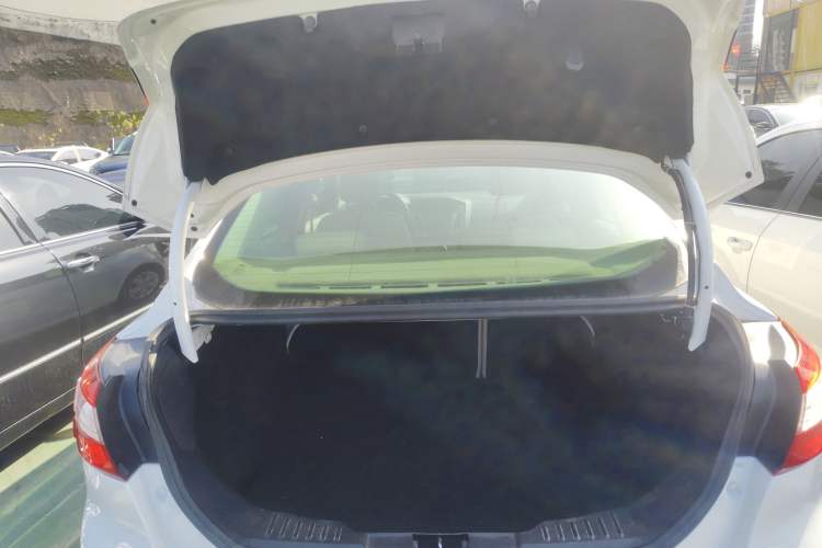 Used Ford Focus 2012 Sedan 1.6L Automatic Comfort Model